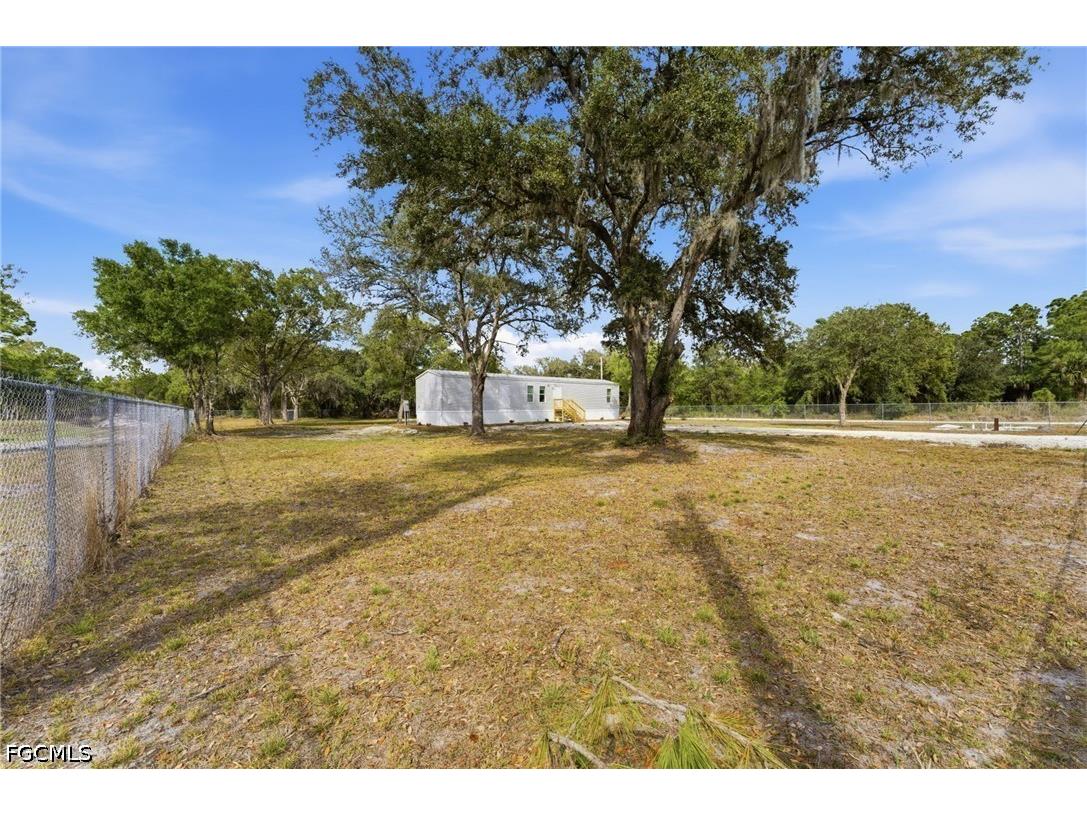 169 Avenida Del Sur Clewiston FL 33440 2026019375 image2