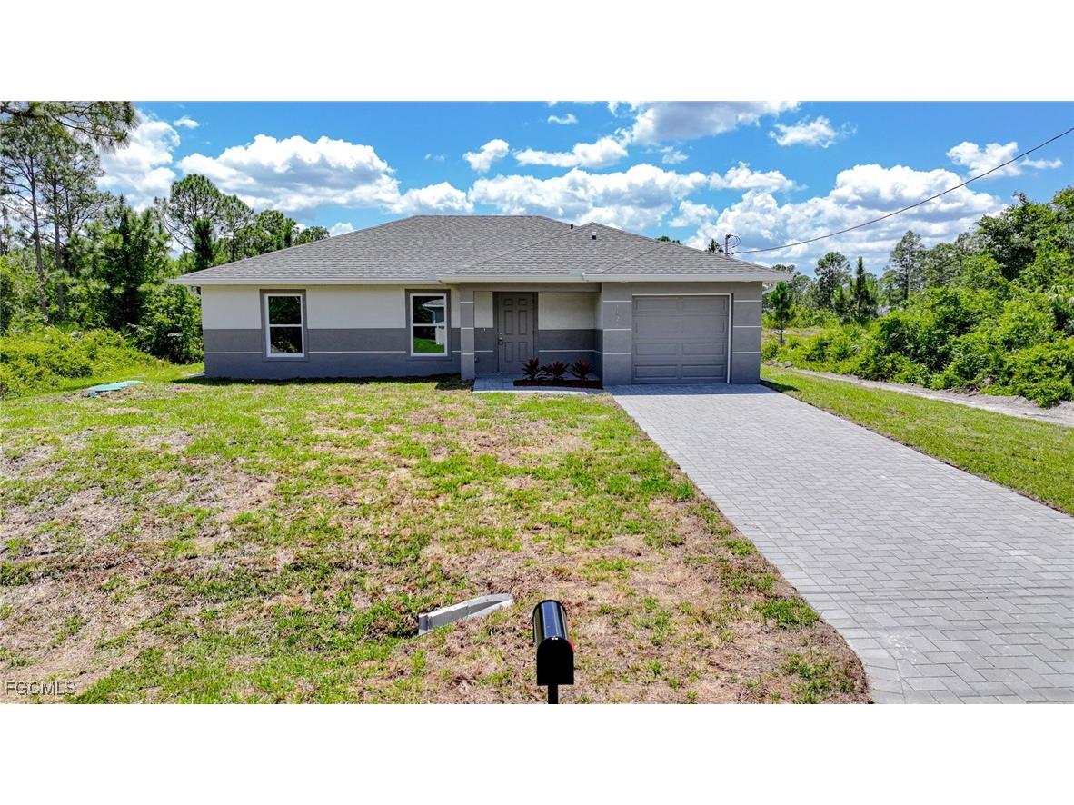 169 Birch Avenue S Lehigh Acres FL 33974 2025011064 image1