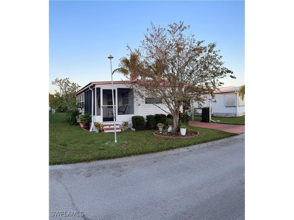 169 Siesta Lane Fort Myers FL 33905 224081597 image1