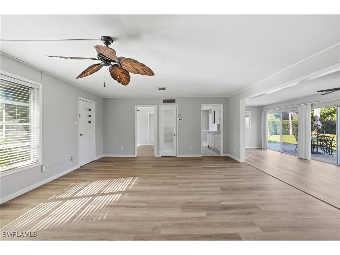 169 Viking Way Naples FL 34110 226000423 image11