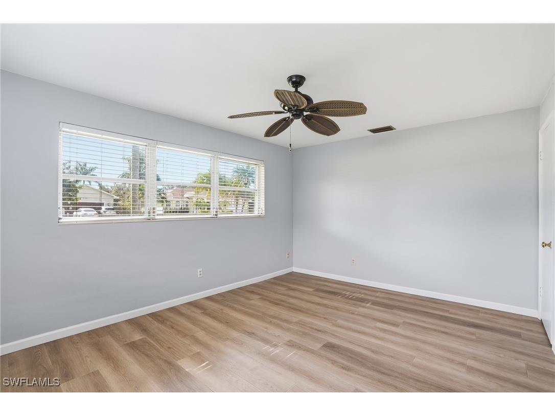 169 Viking Way Naples FL 34110 226000423 image17