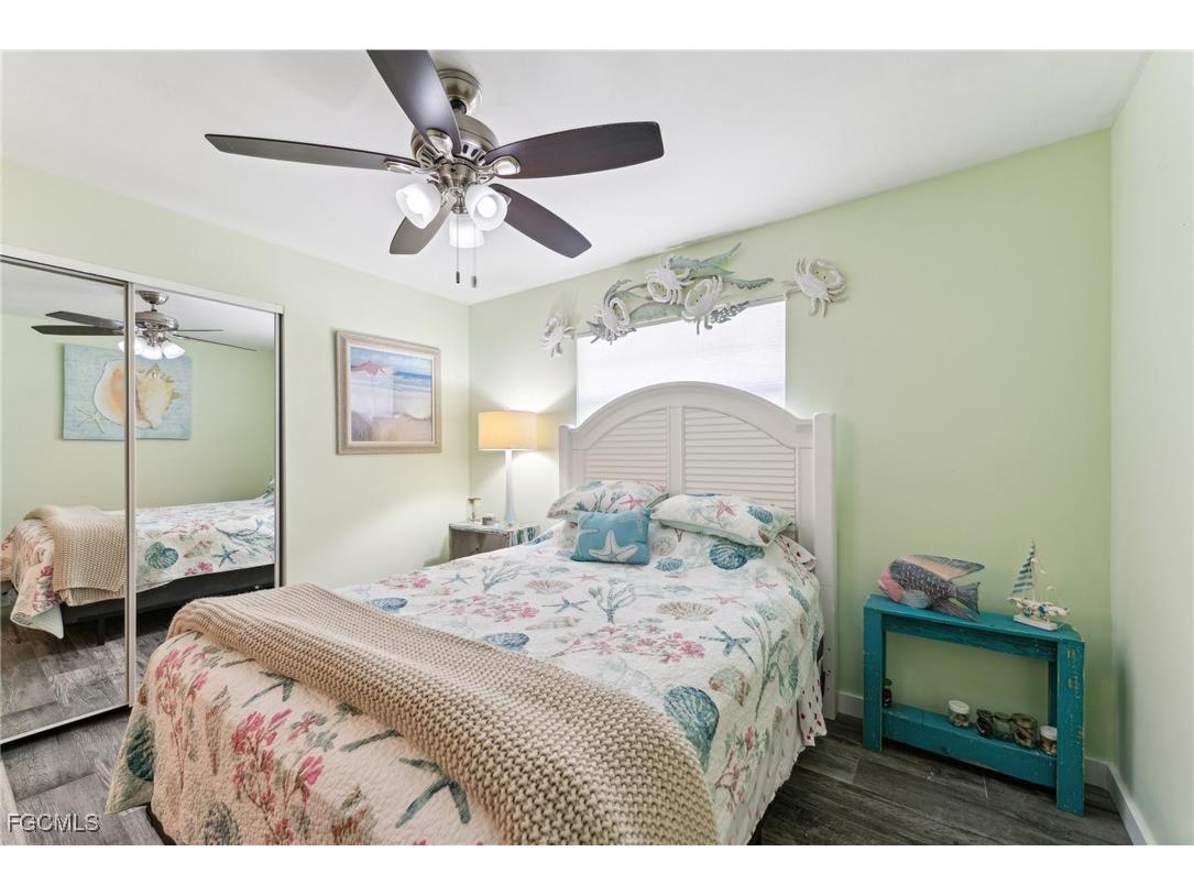 1691 Lakeside Terrace North Fort Myers FL 33903 2026000918 image25