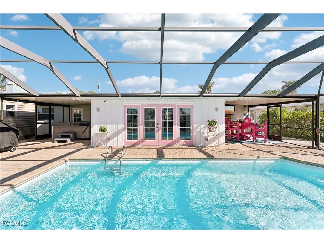 1691 Lakeside Terrace North Fort Myers FL 33903 2026000918 image40