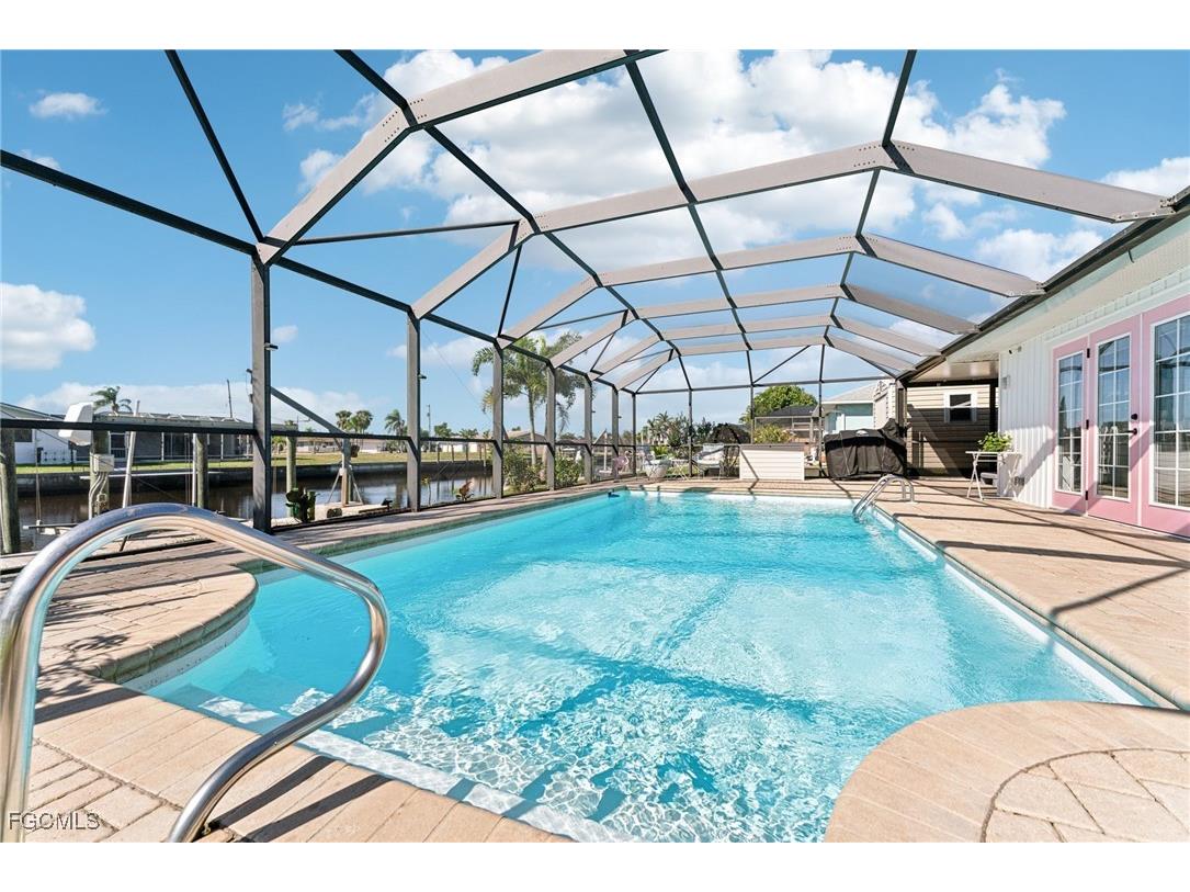 1691 Lakeside Terrace North Fort Myers FL 33903 2026000918 image44