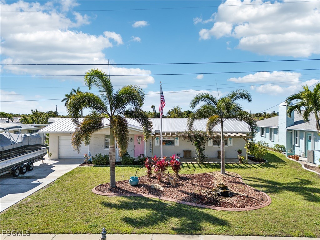 1691 Lakeside Terrace North Fort Myers FL 33903 2026000918 image46