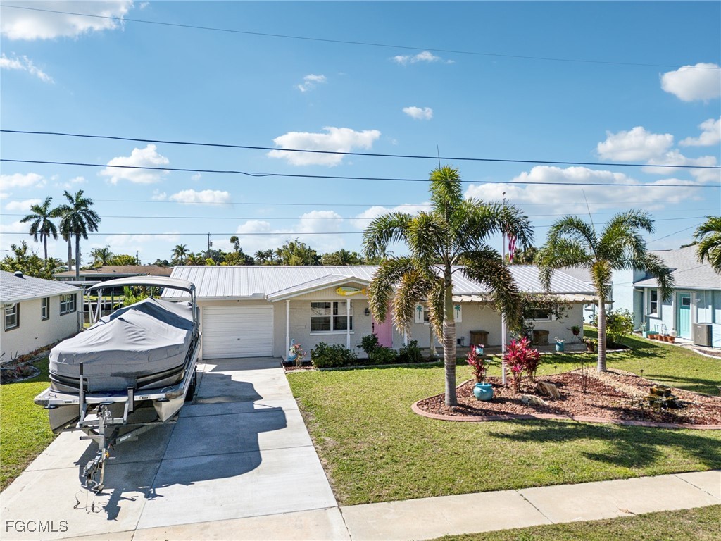 1691 Lakeside Terrace North Fort Myers FL 33903 2026000918 image47