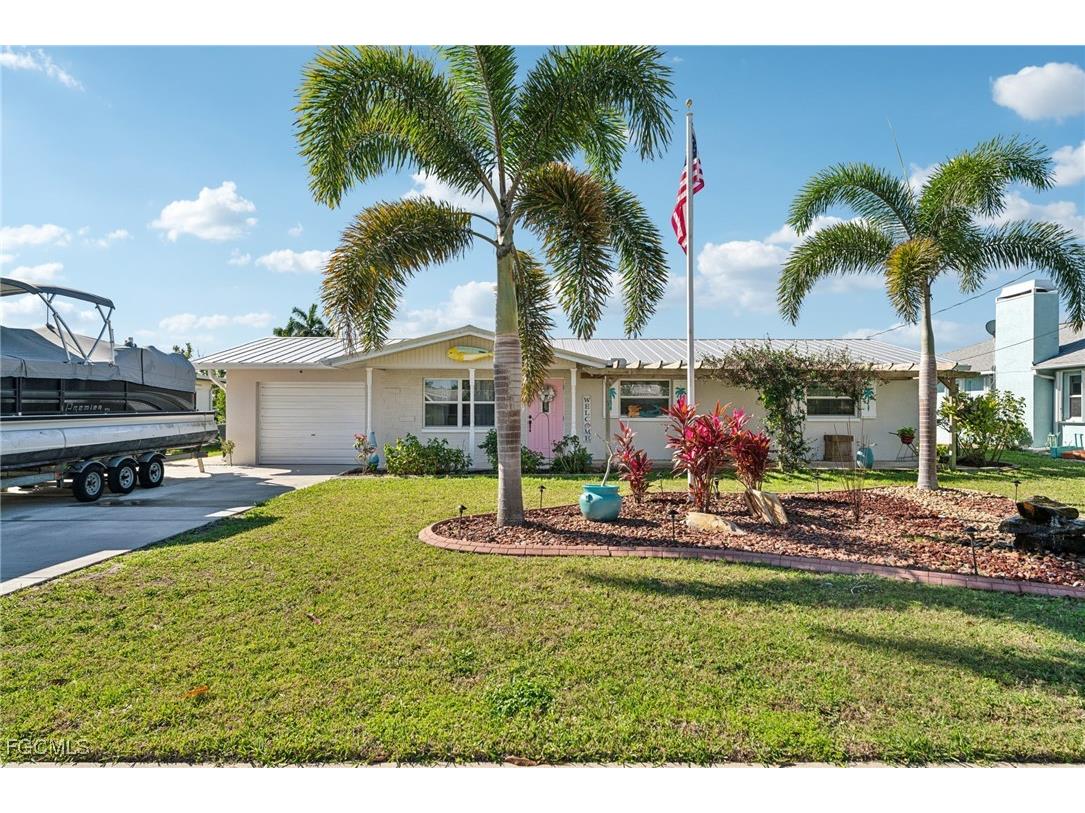 1691 Lakeside Terrace North Fort Myers FL 33903 2026000918 image5