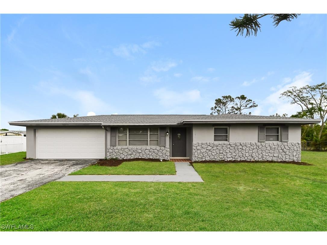 1691 N Hermitage Road Fort Myers FL 33919 224013153 image1