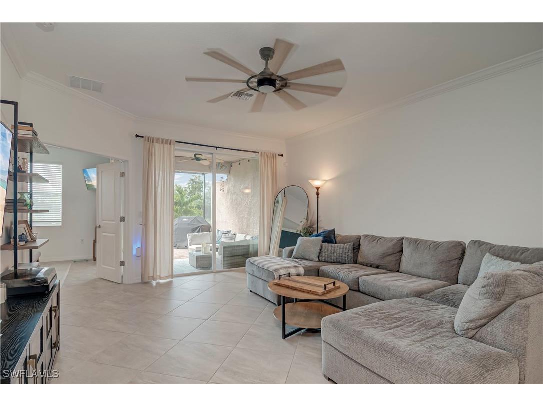 1692 Alameda Drive Naples FL 34120 225084340 image3