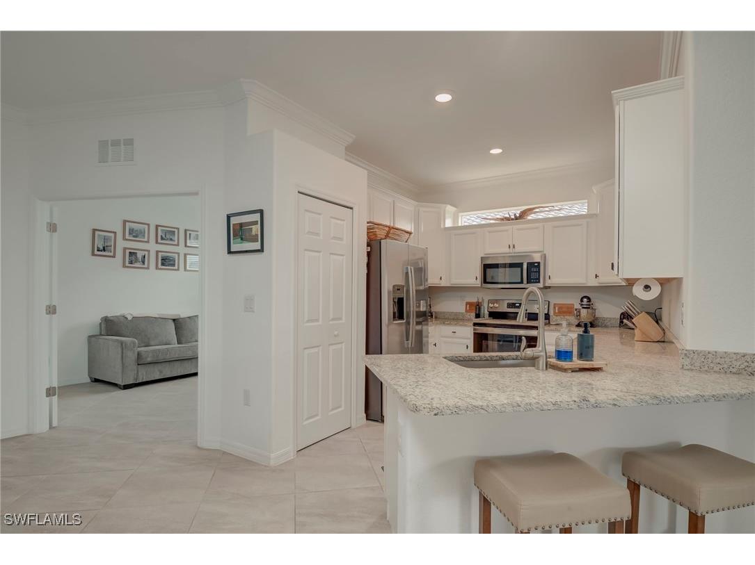 1692 Alameda Drive Naples FL 34120 225084340 image7