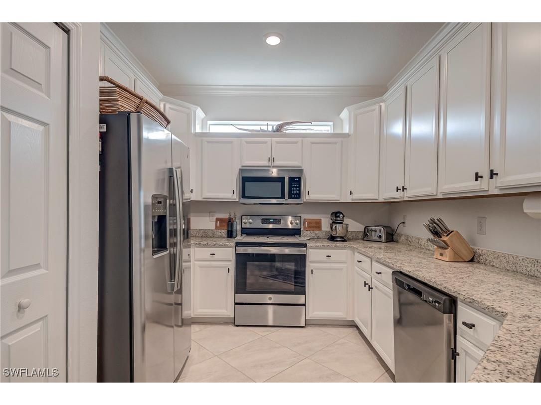 1692 Alameda Drive Naples FL 34120 225084340 image8