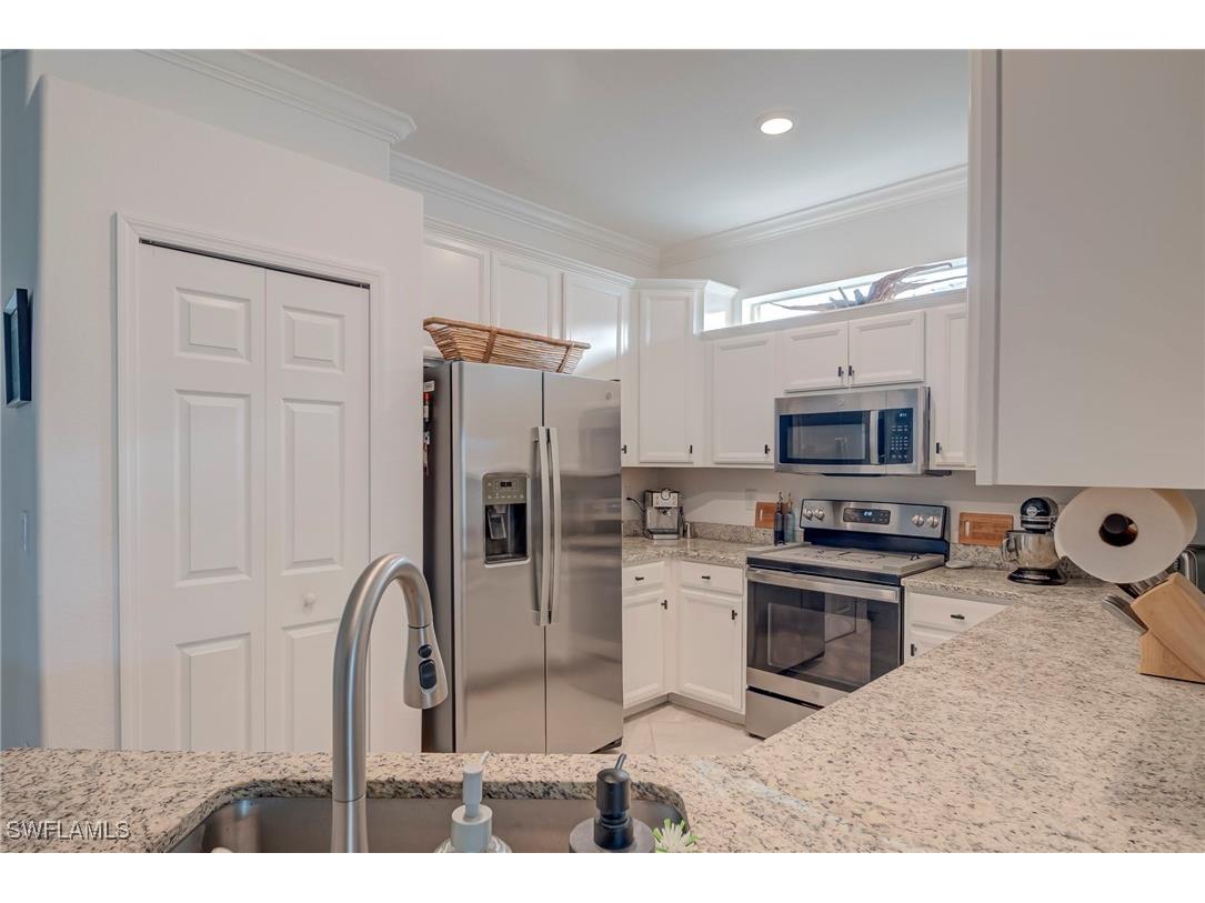 1692 Alameda Drive Naples FL 34120 225084340 image9