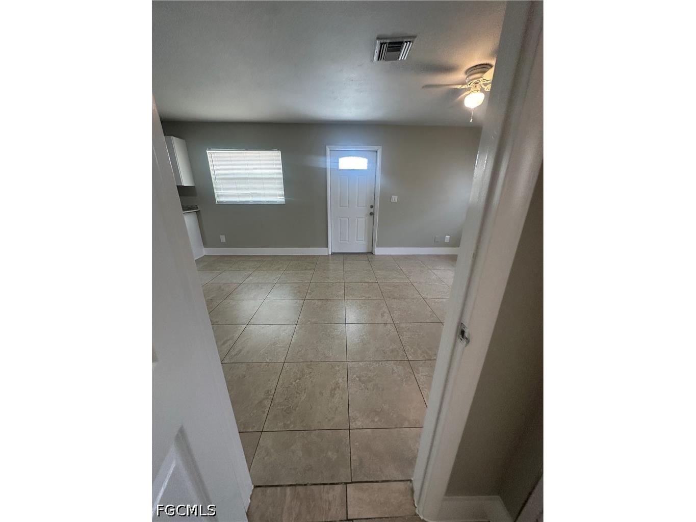 16920 Carmen Avenue Fort Myers FL 33908 2025004482 image1