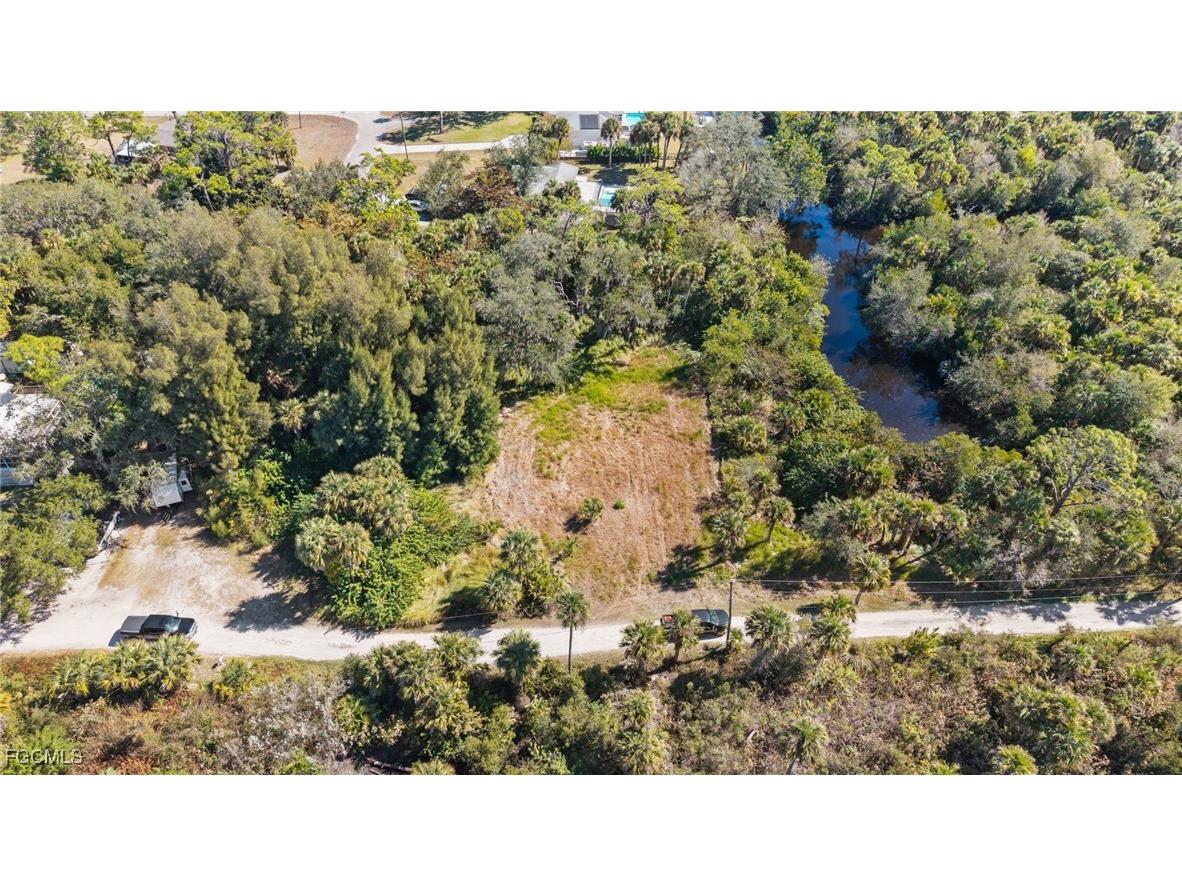 16920 Pelican Way North Fort Myers FL 33917 2026006059 image6