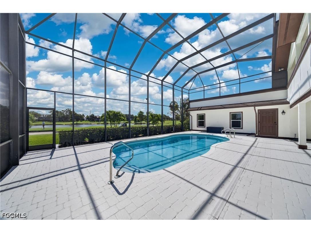 16924 Timberlakes Drive Fort Myers FL 33908 2026022666 image8
