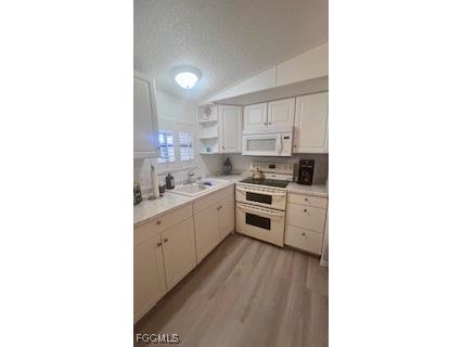 16927 Captains Drive Bokeelia FL 33922 2025003685 image8