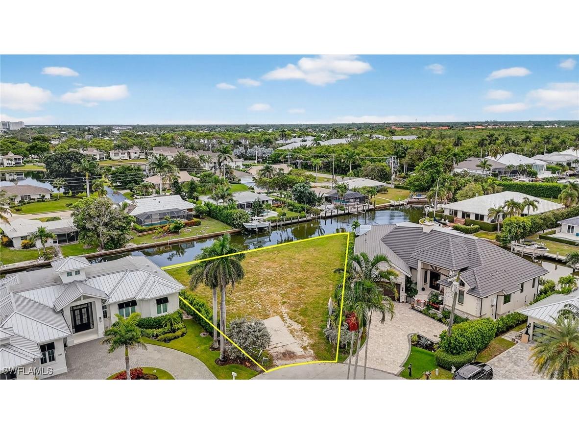 1693 Bonita Court Naples FL 34102 226005541 image12