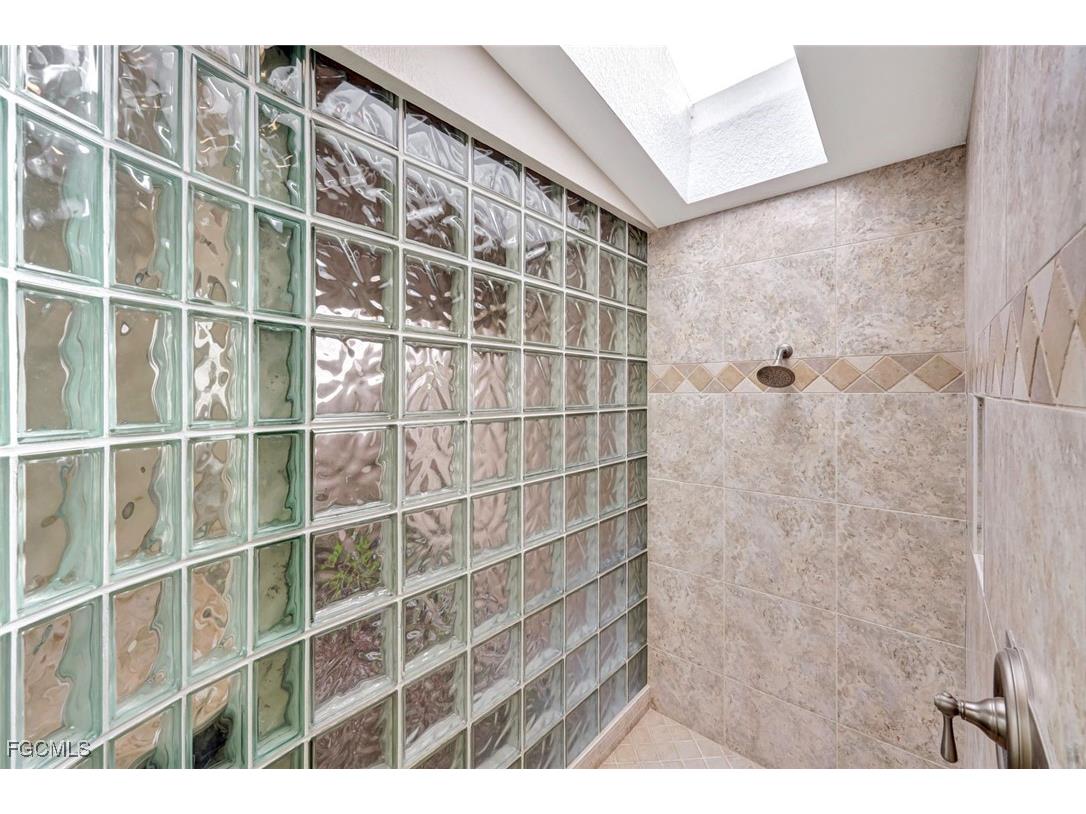 16937 Timberlakes Drive Fort Myers FL 33908 2025020764 image19