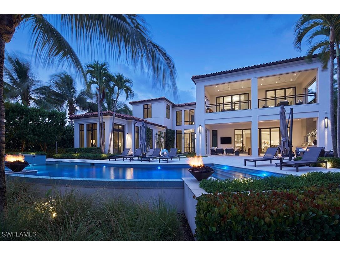 16945 Sud Cortile Court Naples FL 34110 225075034 image2