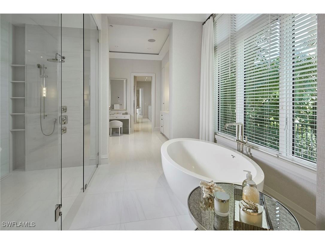 16945 Sud Cortile Court Naples FL 34110 225075034 image23