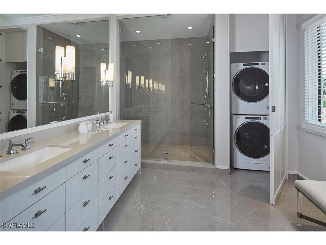 16945 Sud Cortile Court Naples FL 34110 225075034 image38