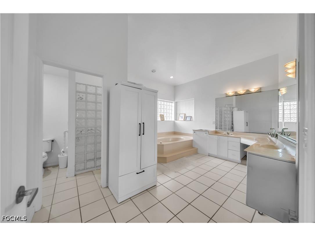 16971 Timberlakes Drive Fort Myers FL 33908 2026022987 image20