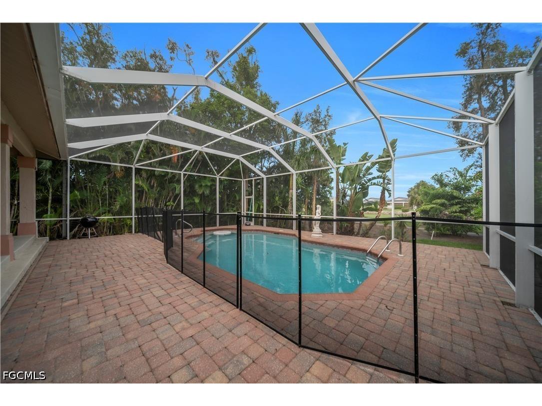 16971 Timberlakes Drive Fort Myers FL 33908 2026022987 image3