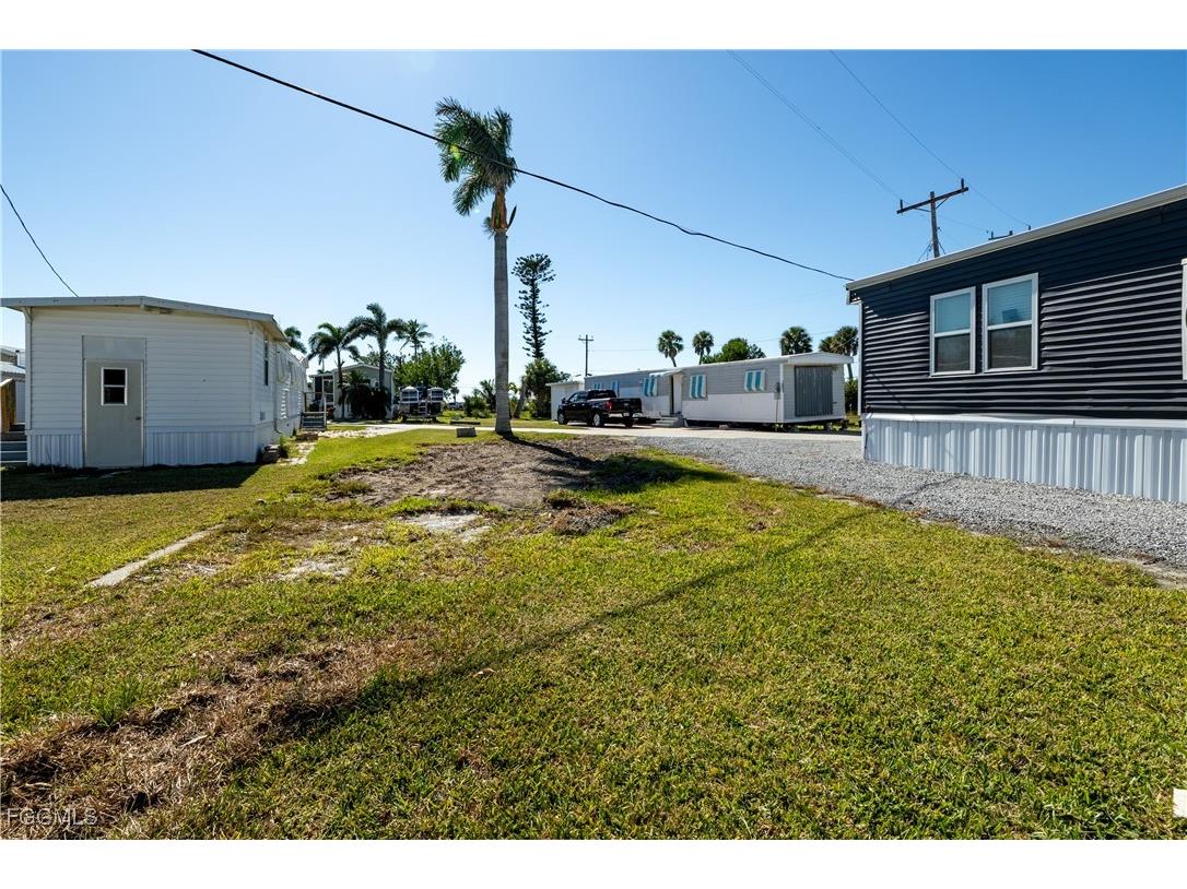 16978 Captains Drive Bokeelia FL 33922 2025017721 image2