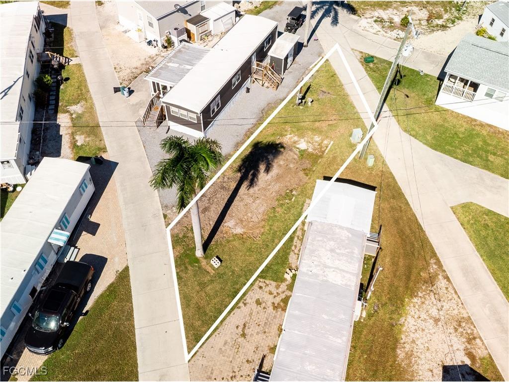 16978 Captains Drive Bokeelia FL 33922 2025017721 image4