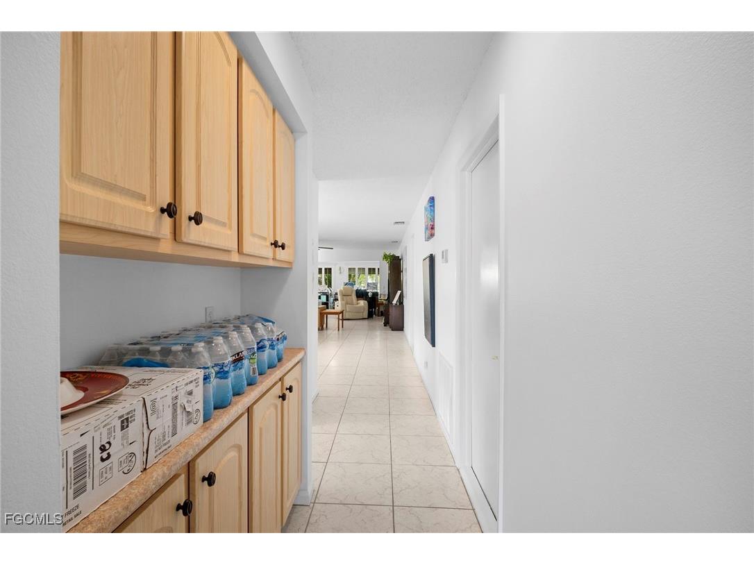 1698 Bent Tree Circle Fort Myers FL 33907 2025011176 image6