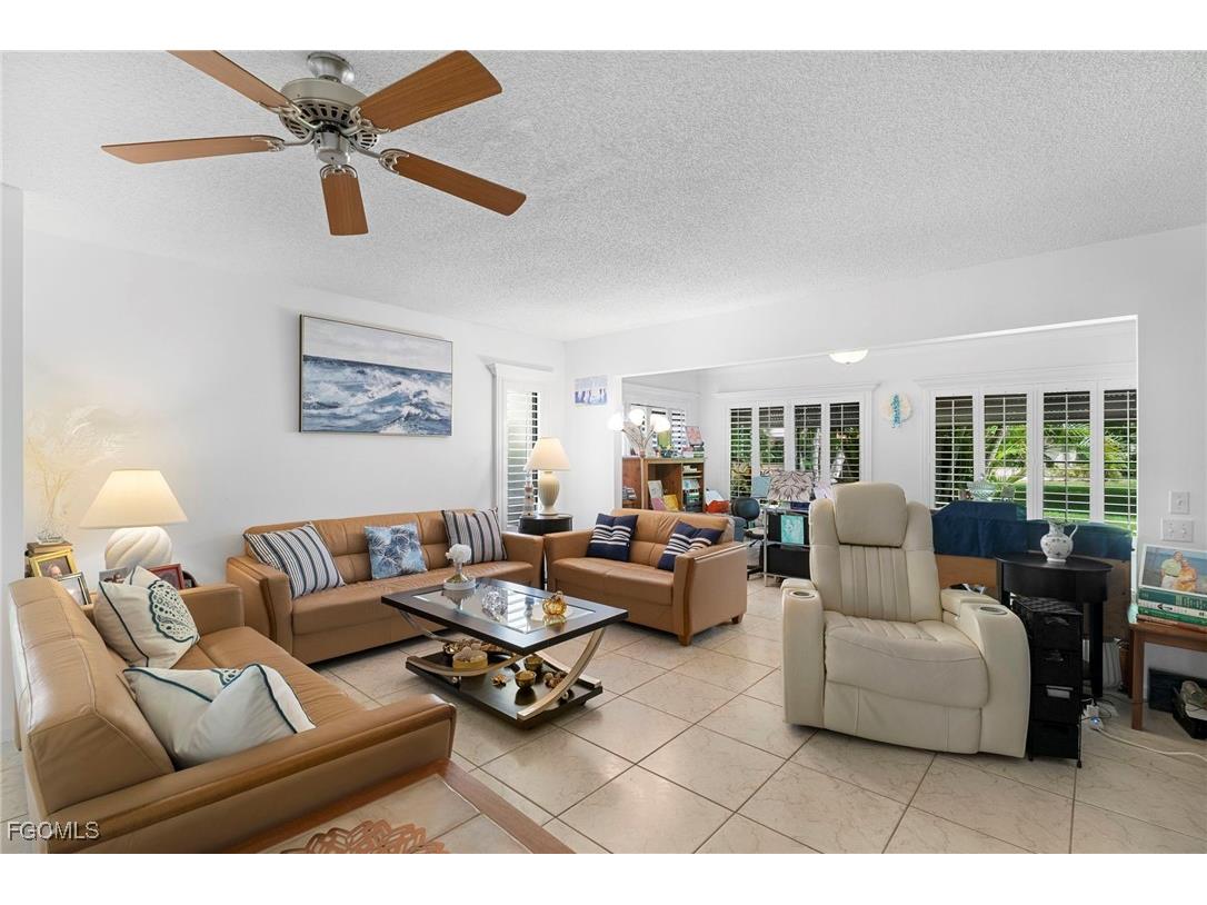 1698 Bent Tree Circle Fort Myers FL 33907 2025011176 image8