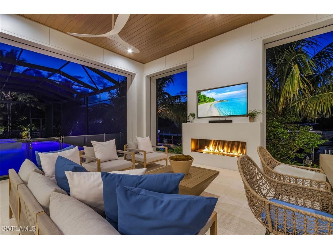 1698 Mcilvaine Court Marco Island FL 34145 225063638 image9