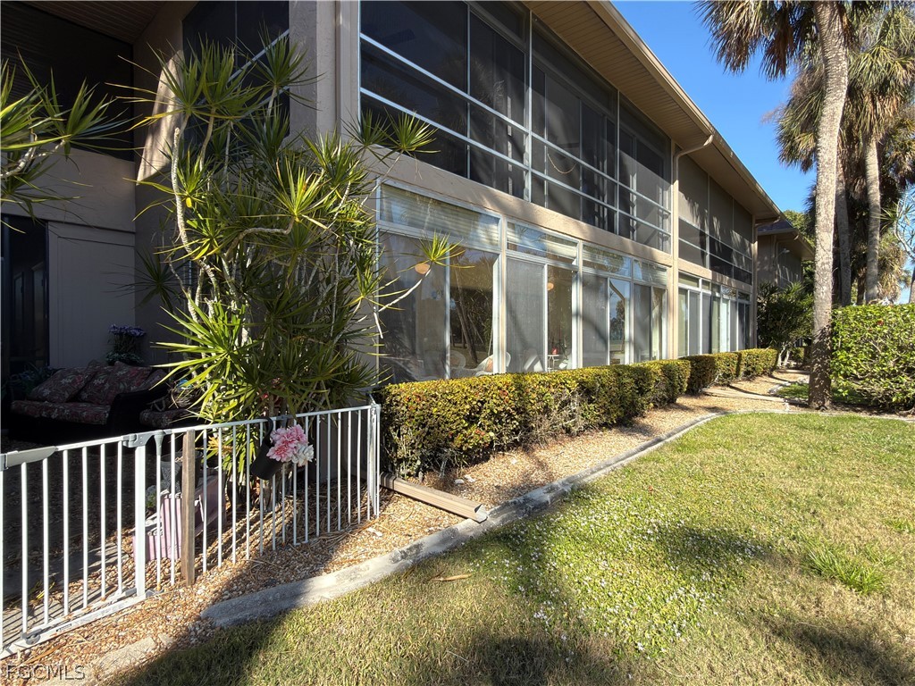 1699 Golf Club Drive #3 North Fort Myers FL 33903 2026008512 image1
