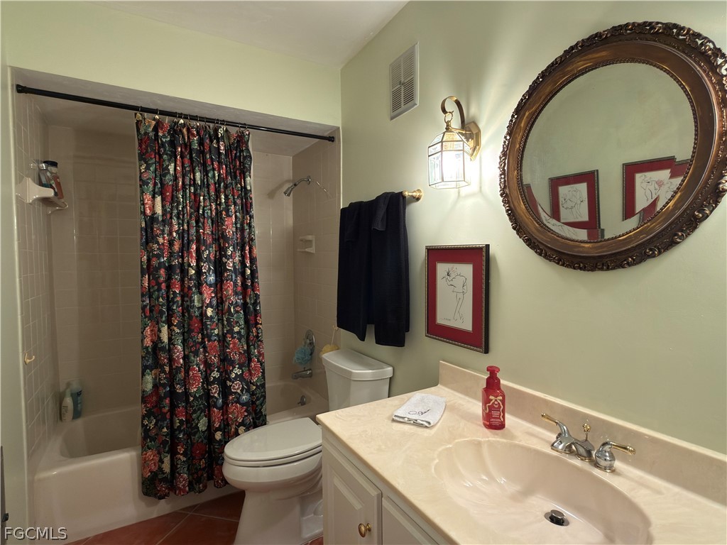 1699 Golf Club Drive #3 North Fort Myers FL 33903 2026008512 image25