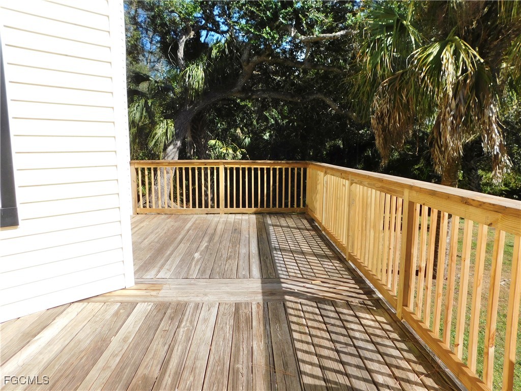 16990 Laurelin Court North Fort Myers FL 33917 2025014289 image26