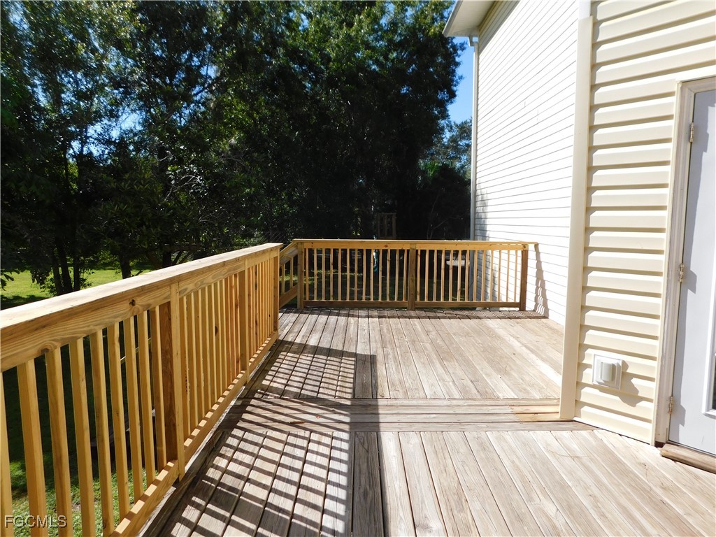 16990 Laurelin Court North Fort Myers FL 33917 2025014289 image28