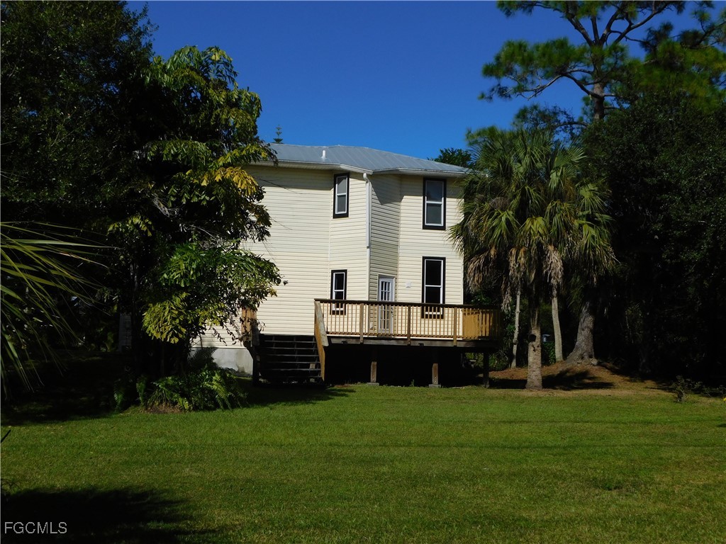 16990 Laurelin Court North Fort Myers FL 33917 2025014289 image31