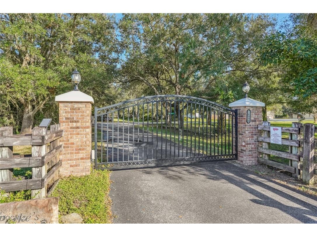 16990 River Boat Bend Alva FL 33920 2025010590 image1