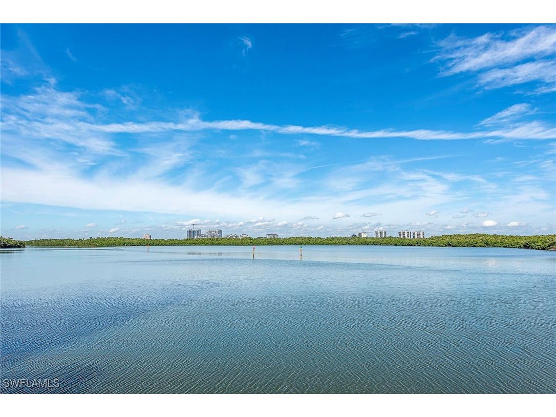 17 Bluebill Avenue #1104 Naples FL 34108 225072148 image1