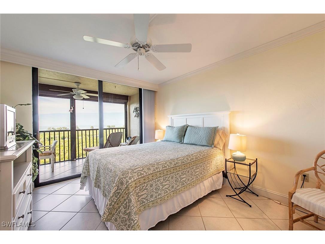 17 Bluebill Avenue #1104 Naples FL 34108 225072148 image9