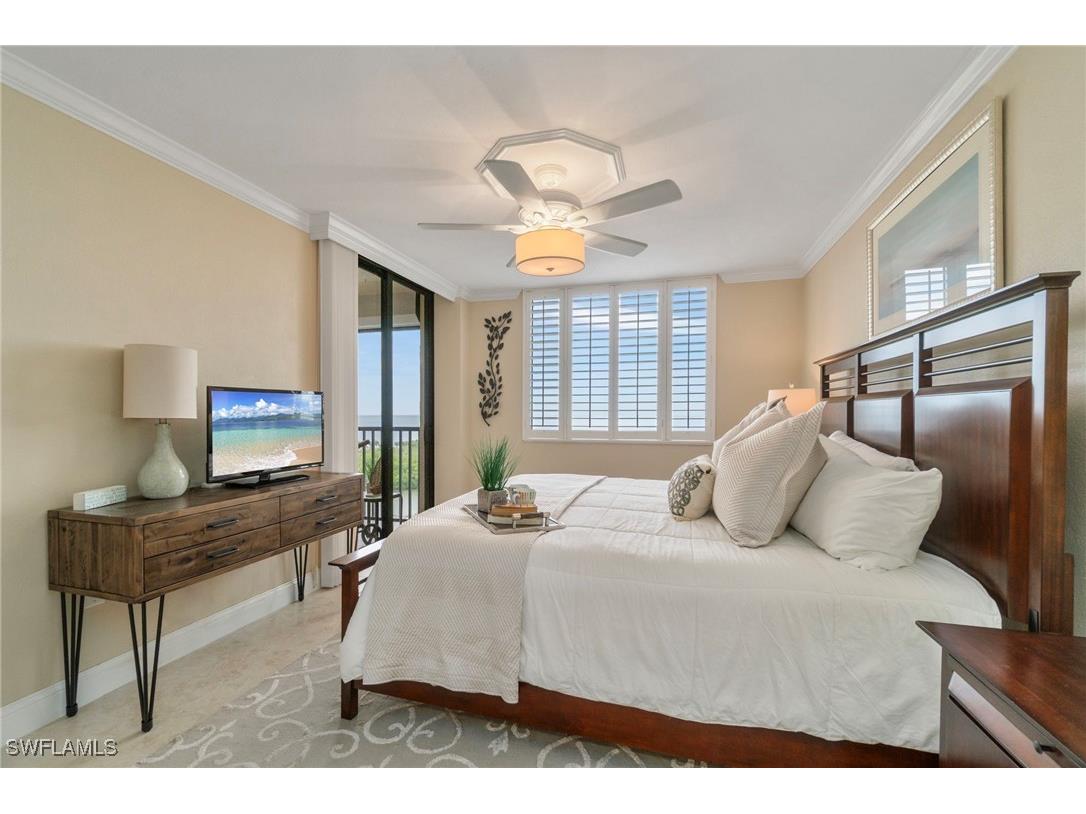 17 Bluebill Avenue #1005 Naples FL 34108 225078613 image26