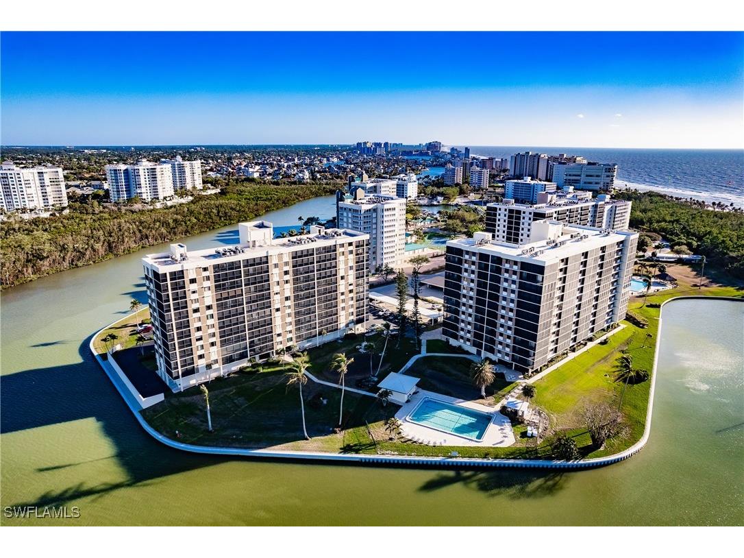 17 Bluebill Avenue #1005R Naples FL 34108 225046497 image2