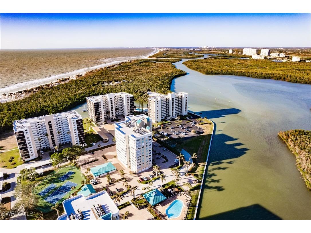 17 Bluebill Avenue #1005R Naples FL 34108 225046497 image33