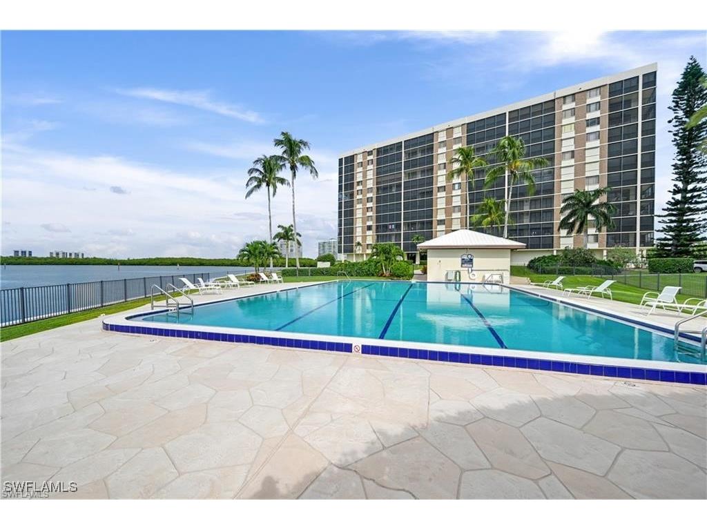 17 Bluebill Avenue #1005R Naples FL 34108 225046497 image35