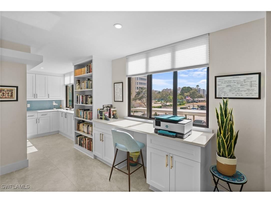 17 Bluebill Avenue #101 Naples FL 34108 225076823 image11