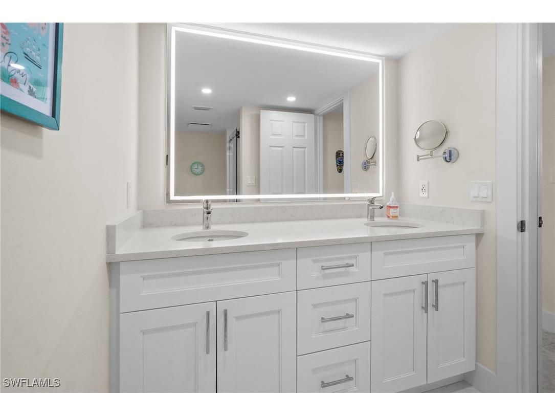 17 Bluebill Avenue #101 Naples FL 34108 225076823 image17