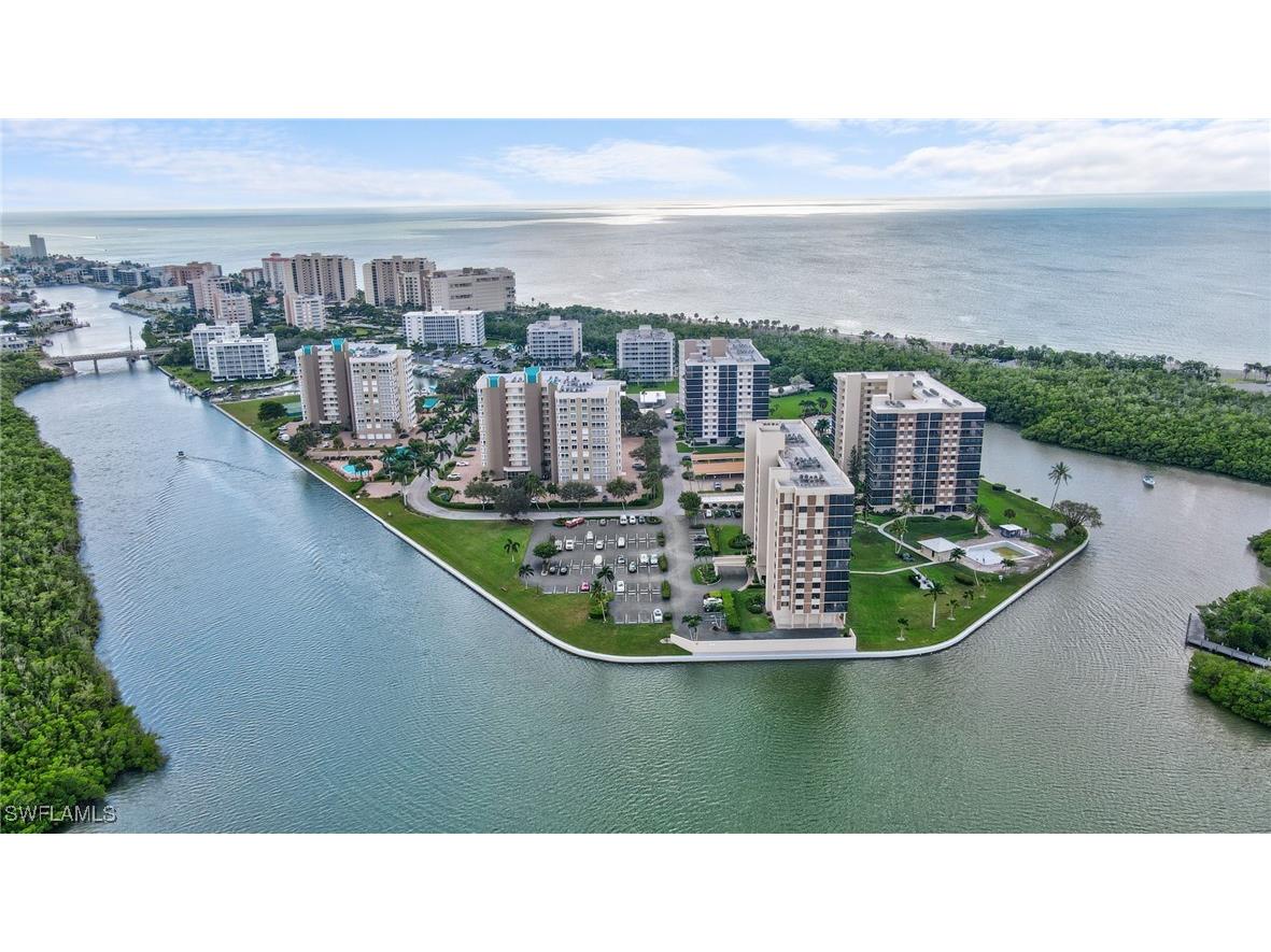 17 Bluebill Avenue #101 Naples FL 34108 225076823 image2