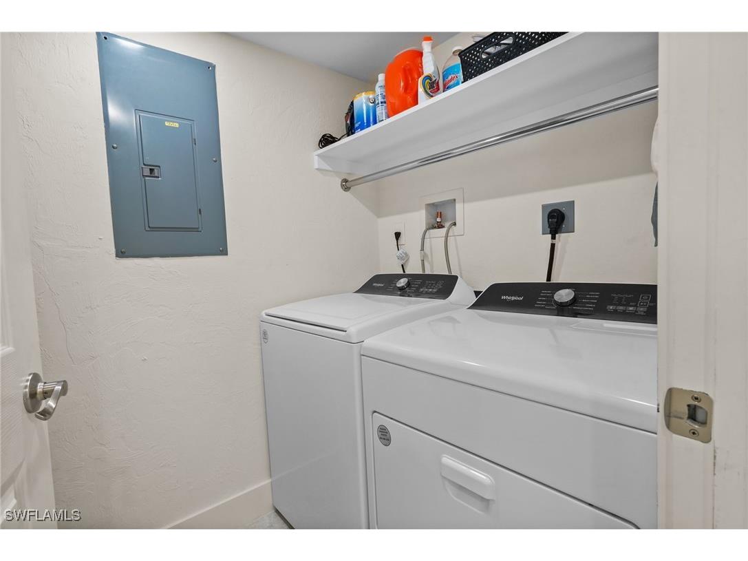 17 Bluebill Avenue #101 Naples FL 34108 225076823 image23