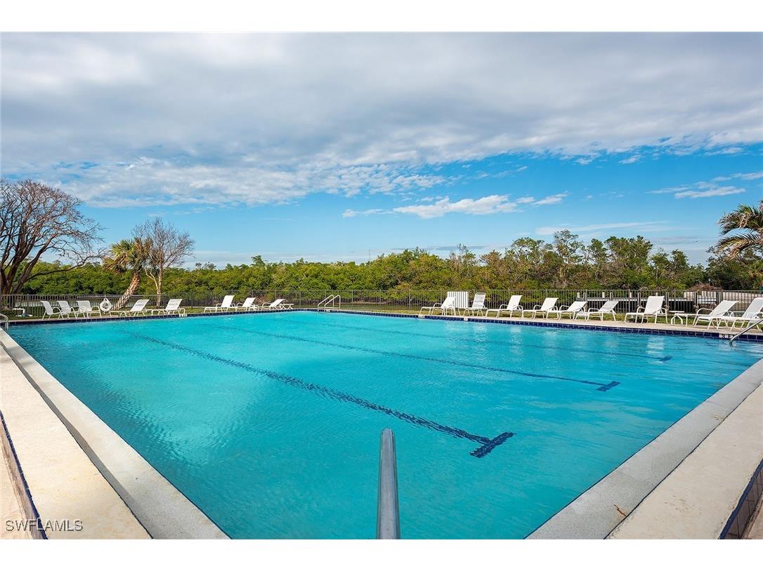 17 Bluebill Avenue #203 Naples FL 34108 225075341 image12