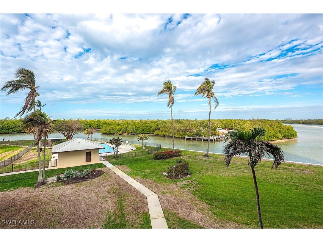 17 Bluebill Avenue #203 Naples FL 34108 225075341 image2